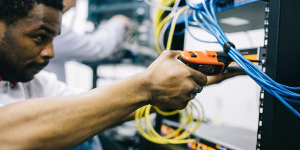 Field engineer